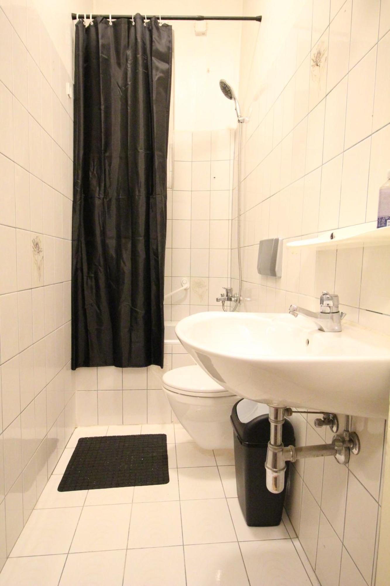 Spacious In Liesing Area Lv6 * Viena